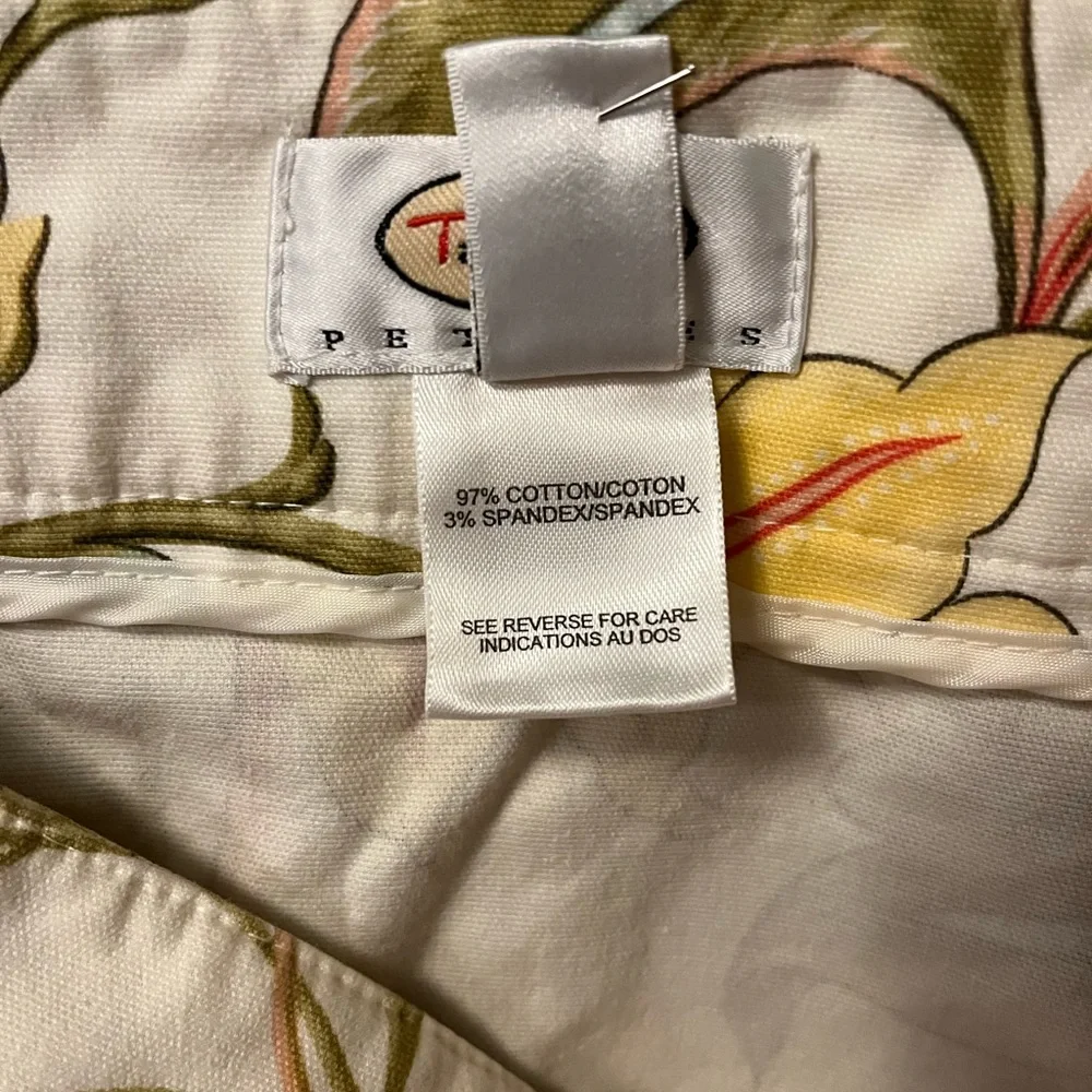 TALBOTS PETITE SWEET CREAM & PINK FLOWER DESIGN LIGHTWEIGHT STRETCHY MINI SKIRT - Picture 6 of 6
